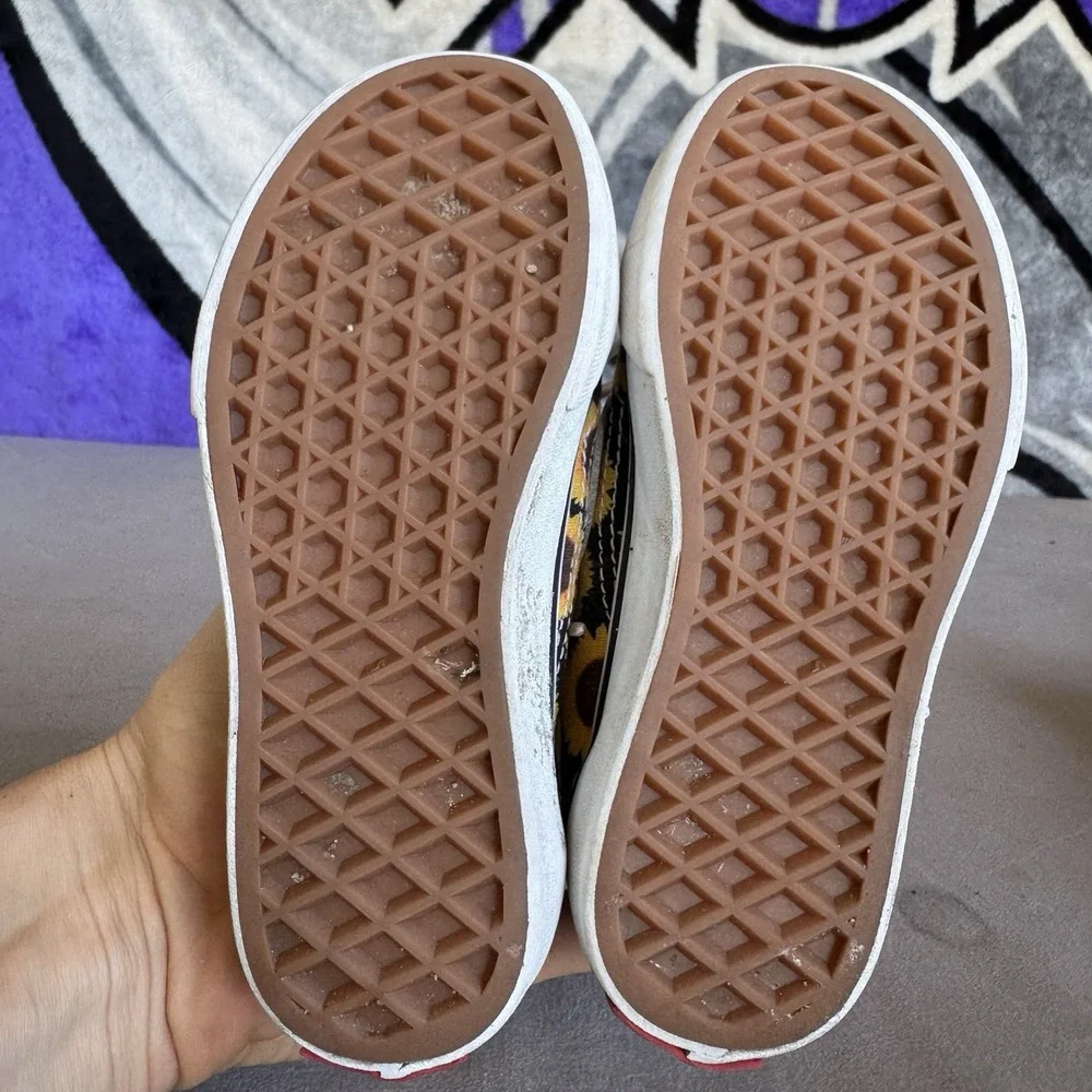 Size 11c - Vans 